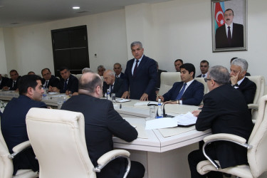 Səbail Rayon İcra Hakimiyyətində payız-qış mövsümünə hazırlıqla bağlı müşavirə keçirilib