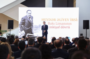 Ulu Öndərin 100 illik yubileyi ilə əlaqədar Bakı Limanında “Heydər Əliyev irsi: Bakı Limanının inkişaf dövrü” adlı tədbir keçirilmişdir