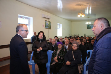 Rayon İcra Hakimiyyətinin başçısı sakinlərlə səyyar görüş keçirmişdir