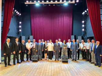 Rəşid Behbudov adına Dövlət Mahnı Teatrında 15 İyun - Milli Qurtuluş Günü  ilə əlaqədar tədbir keçirilib