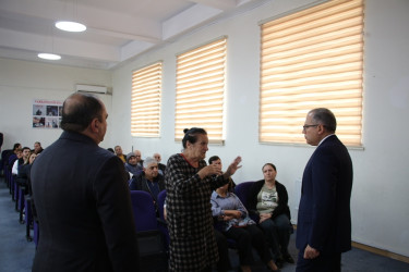 Rayon İcra Hakimiyyətinin başçısı 20-ci sahə yaşayış massivində sakinlərlə səyyar qəbul keçirmişdir