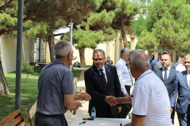 Badamdar qəsəbəsi Heydər Əliyev parkında sakinlərlə görüş keçirilib