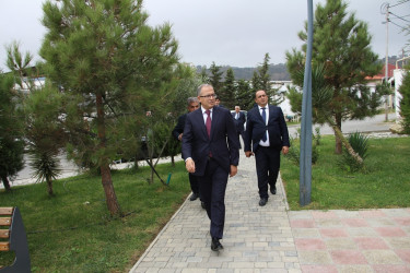 Rayon İcra Hakimiyyətinin başçısı Gülbala Əliyev küçəsinə baxış keçirmişdir