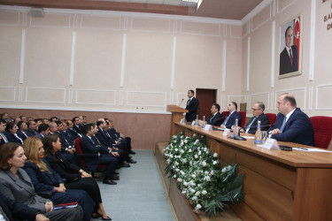 Səbail Rayon İcra Hakimiyyətində payız-qış mövsümünə hazırlıqla bağlı müşavirə keçirilib