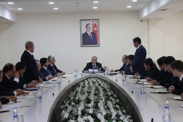 Səbail Rayon İcra Hakimiyyətində payız-qış mövsümünə hazırlıqla bağlı müşavirə keçirilib