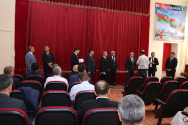 Rayon İcra Hakimiyyətinin başçısı Badamdar qəsəbəsində sakinlərlə səyyar görüş keçirmişdir