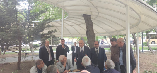 Səbail rayonunda ərazi icra nümayəndələri, bələdiyyə sədrləri və MKİS rəisləri tərəfindən keçirilən vətəndaş qəbulları