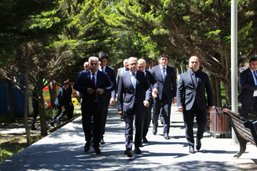 Badamdar qəsəbəsi Heydər Əliyev parkında sakinlərlə görüş keçirilmişdir