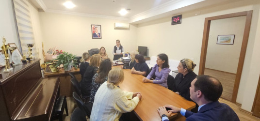 Səbail rayonunda “Gender əsaslı zorakılığa qarşı 16 günlük fəallıq” kampaniyası çərçivəsində maarifləndirmə işləri aparılır