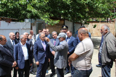 Rayon İcra Hakimiyyətinin başçısı 20-ci sahə yaşayış massivində sakinlərlə görüş keçirib