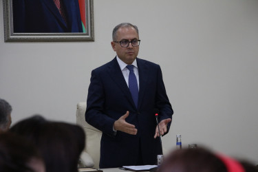 Səbail Rayon İcra Hakimiyyətində 31 dekabr - Dünya Azərbaycanlılarının Həmrəylik Günü və Yeni il münasibəti ilə tədbir keçirilmişdir