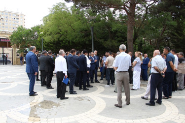 Rayon İcra Hakimiyyətinin başçısı Badamdar qəsəbəsində sakinlərlə səyyar görüş keçirib