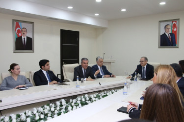 Yeni Azərbaycan Partiyası Səbail rayon təşkilatının yaranmasının 33 illiyi münasibətilə tədbir keçirilib