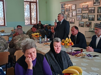 Bibiheybət məscid-ziyarətgah kompleksində şəhid ailələri, qazilər və veteranlarla görüş keçirilmişdir