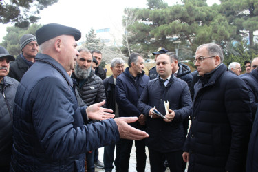 Rayon İcra Hakimiyyəti başçısının Badamdar qəsəbəsində sakinlərlə növbəti görüşü