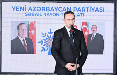 Yeni Azərbaycan Partiyası Səbail rayon təşkilatının yaradılmasının 33-cü ildönümünə həsr olunmuş tədbir