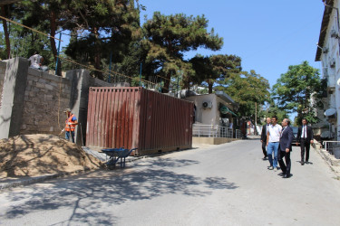 Bayıl yaşayış massivində yerləşən parkda aparılan yenidənqurma işləri sürətlə davam edir