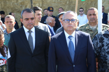 Səbail rayonunda Anım Günü ilə əlaqədar şəhidlərin məzarları ziyarət olundu