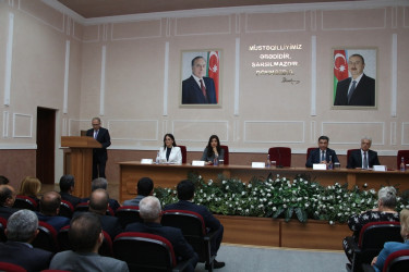 Səbail Rayon İcra Hakimiyyətində Ümummilli Lider Heydər Əliyevin anadan olmasının 103-cü ildönümü həsr olunmuş tədbir keçirilmişdir