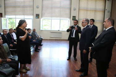 Rayon İcra Hakimiyyətinin başçısı Bayıl yaşayış massivində sakinlərlə səyyar qəbul keçirmişdir