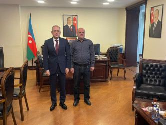 Rayon İcra Hakimiyyətinin başçısı Vətən müharibəsi şəhidi Fərid Əliyevin atası ilə görüş keçirmişdir