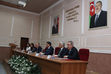 Səbail Rayon İcra Hakimiyyətində Ümummilli Lider Heydər Əliyevin anadan olmasının 103-cü ildönümü həsr olunmuş tədbir keçirilmişdir