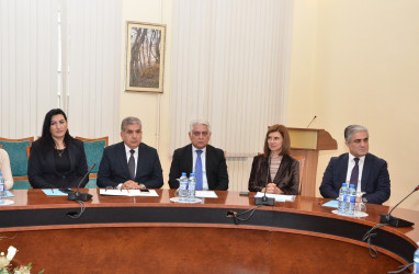 Səbail RİHBA-nın şöbə müdirləri “Dövlət idarəçiliyində inkişaf göstəriciləri və onların ölçülməsi” təlimində iştirak ediblər