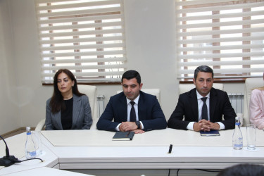 20 Sentyabr – Dövlət Suverenliyi Günü münasibətilə Səbail Rayon İcra Hakimiyyətində tədbir keçirilib