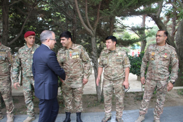 Badamdar qəsəbəsində müharibə veteranları ilə görüş