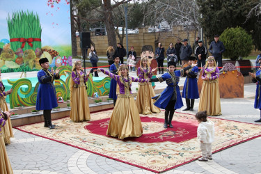 Səbail rayonunda Novruz şənliyi