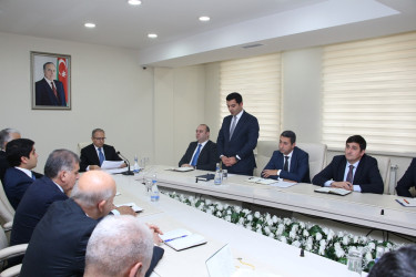 Səbail Rayon İcra Hakimiyyətində payız-qış mövsümünə hazırlıqla bağlı müşavirə keçirilib