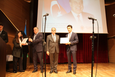 Səbaildə Ümummilli Lider Heydər Əliyevin anadan olmasının 102-ci ildönümünə həsr edilmiş tədbir keçirilib