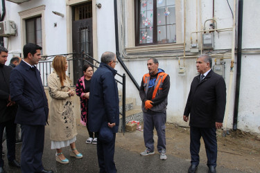 Bibiheybət qəsəbəsində aparılan abadlıq və yenidənqurma işlərinə baxış keçirilmiş, sakinlərin müraciətiləri yerində araşdırılmışdır