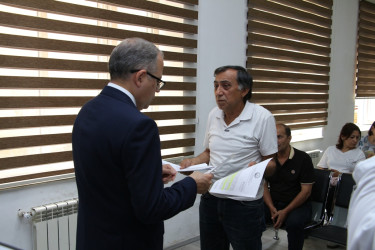 Rayon İcra Hakimiyyətinin başçısı sakinlərlə səyyar görüş keçirmişdir