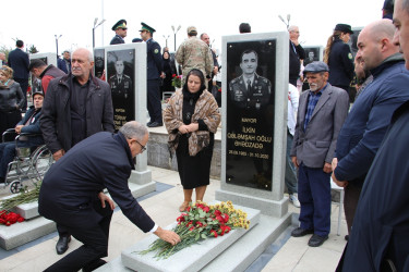 27 sentyabr - Anım Gününün beşinci ildönümü ilə əlaqədar Hərbi Memorial Məzarlıq ziyarət olundu