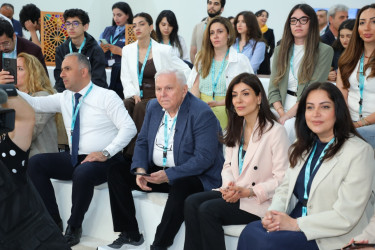 WUF13 — Ümumdünya Şəhərsalma Forumu çərçivəsində Bibiheybət qəsəbəsində 2019–2024-cü illərdə həyata keçirilmiş urban transformasiya və yaşayış mühitinin yenilənməsi layihələrinə həsr olunmuş tədbir