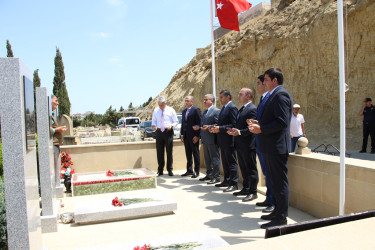 Vətən müharibəsi şəhidlərinin məzarları ziyarət olundu
