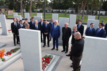 27 sentyabr - Anım Gününün ildönümü ilə əlaqədar Hərbi Memorial Məzarlıq ziyarət olundu
