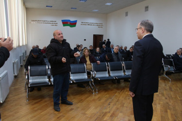 Rayon İcra Hakimiyyətinin başçısı Badamdar qəsəbəsində sakinlərlə səyyar görüş keçirmişdir