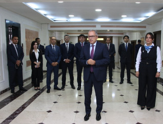 Səbail rayonunda qəbul imtahanlarında yüksək nəticə göstərən məzunlarla görüş keçirilmişdir