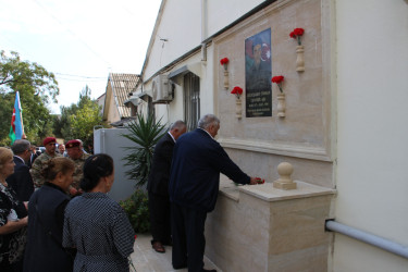 Şəhid Zülfüqarov Tənhan Cavanşir oğlunun xatirə lövhəsinin açılış mərasimi keçirildi