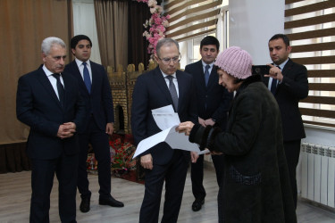 Rayon İcra Hakimiyyətinin başçısı sakinlərlə səyyar görüş keçirmişdir