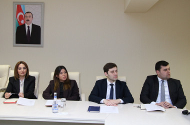 Səbail Rayon İcra Hakimiyyətində “Dövlət orqanlarında inzibati vəzifələrin tutulması şərtləri və qaydaları” mövzusunda təlim keçirilmişdir