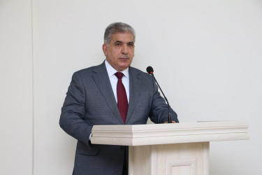 Səbail Rayon İcra Hakimiyyətində “Heydər Əliyev – müasir Azərbaycanın memarlıq irsi” mövzusunda tədbir keçirilib