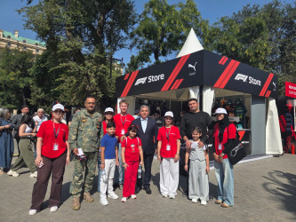 Şəhid ailələri və müharibə veteranları Formula 1 Azərbaycan Qran-Prisi yarışlarını fəxri qonaq qismində izləyirlər