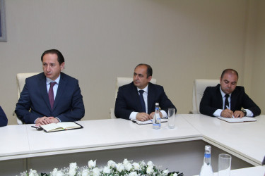 Rayon İcra Hakimiyyəti başçısının sədrliyi ilə müşavirə keçirilib