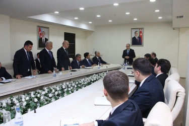 Səbail Rayon İcra Hakimiyyətində payız-qış mövsümünə hazırlıqla bağlı müşavirə keçirilib