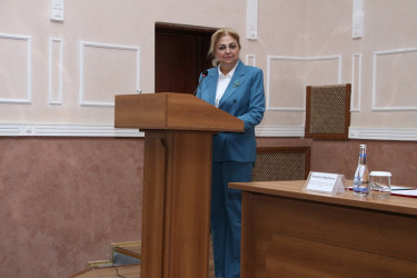 Səbail Rayon İcra Hakimiyyətində Ümummilli Lider Heydər Əliyevin anadan olmasının 103-cü ildönümü həsr olunmuş tədbir keçirilmişdir