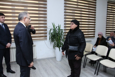 Rayon İcra Hakimiyyətinin başçısı sakinlərlə səyyar görüş keçirmişdir