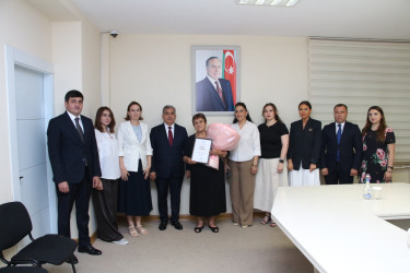 Rayon İcra Hakimiyyətinin başçısı Vuqar Zeynalov Gülxar Quliyevanı yubileyi münasibətilə təbrik etmişdir